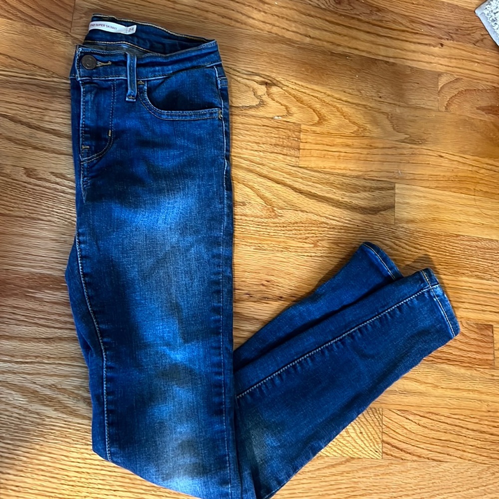Levi’s 710 Super Skinny Jeans